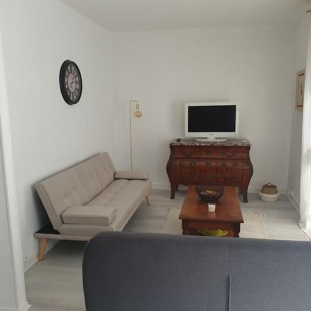Le Lilas D Orly Exterior photo